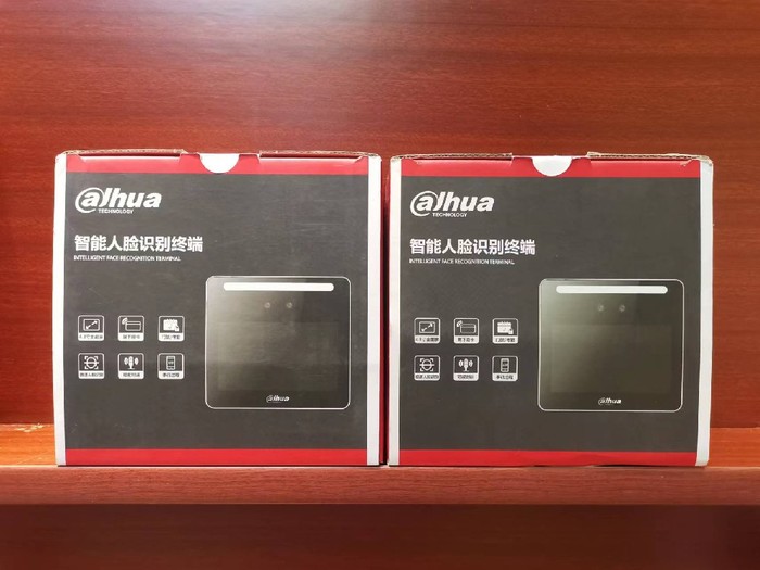 大华 智能人脸识别终端