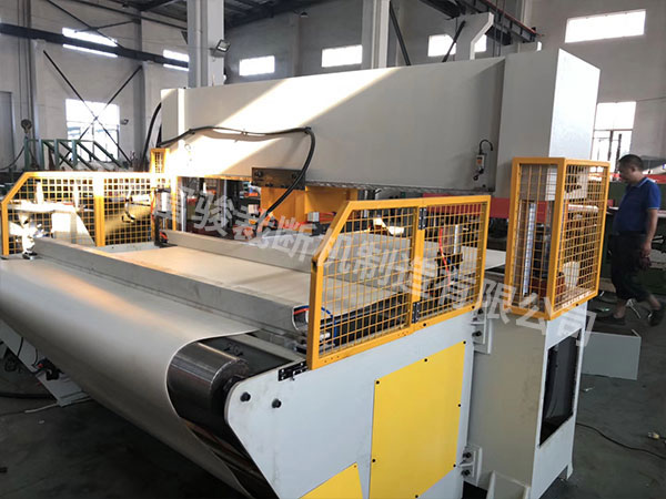 全自动裁断机 移动式裁断机