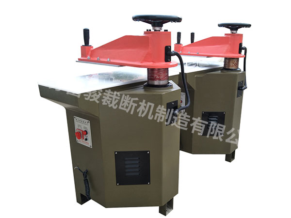 摇臂裁断机下料机