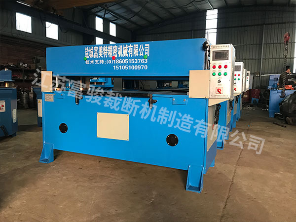 精密四柱裁断机下料机