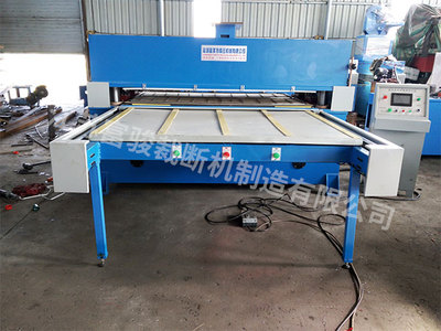 单双工位自动裁断机